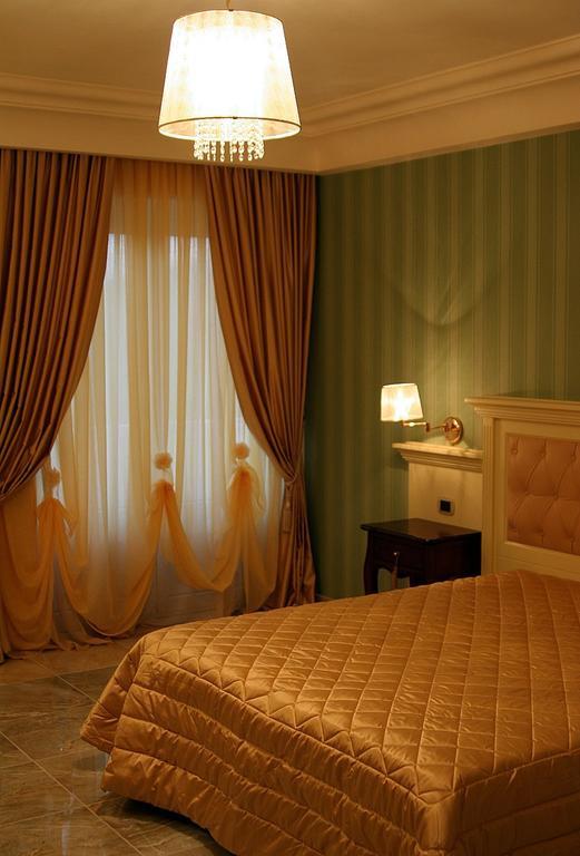 Regina Di Saba - Hotel Villa Per Ricevimenti Гротаминарда Екстериор снимка