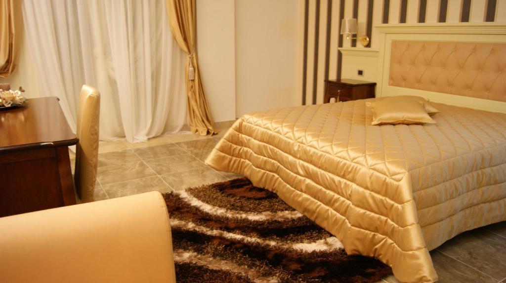 Regina Di Saba - Hotel Villa Per Ricevimenti Гротаминарда Екстериор снимка