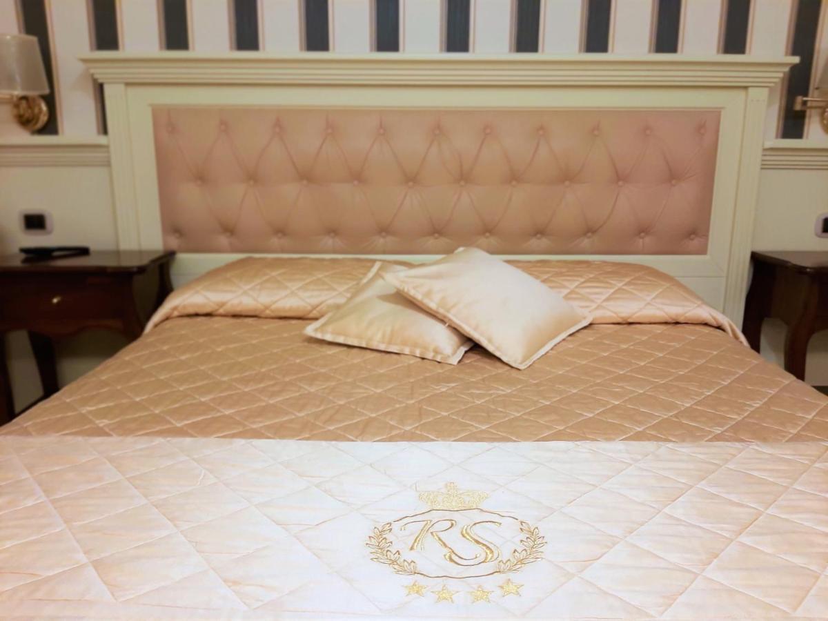 Regina Di Saba - Hotel Villa Per Ricevimenti Гротаминарда Екстериор снимка