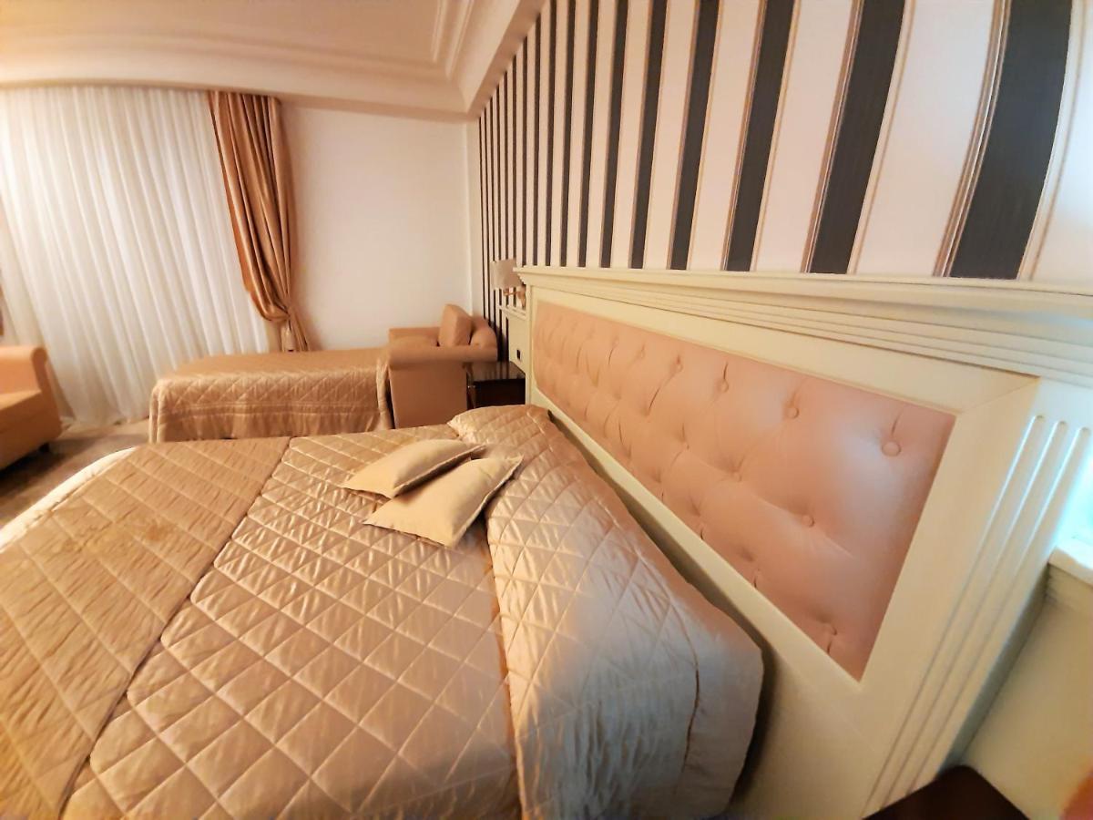 Regina Di Saba - Hotel Villa Per Ricevimenti Гротаминарда Екстериор снимка